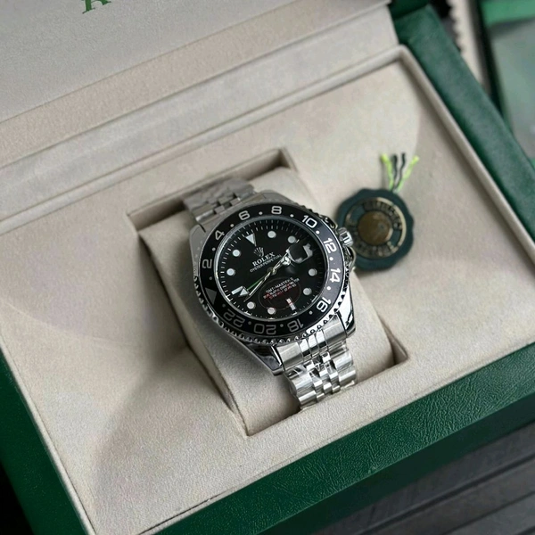 Most Demanded Analog Watch With High Quality Strap Best finishing Body & Case