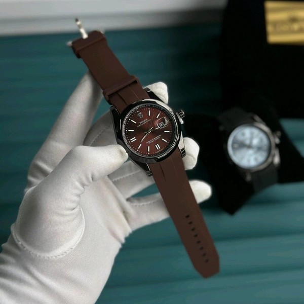 Most Demanded Analog Watch With High Quality Strap Best finishing Body & Case