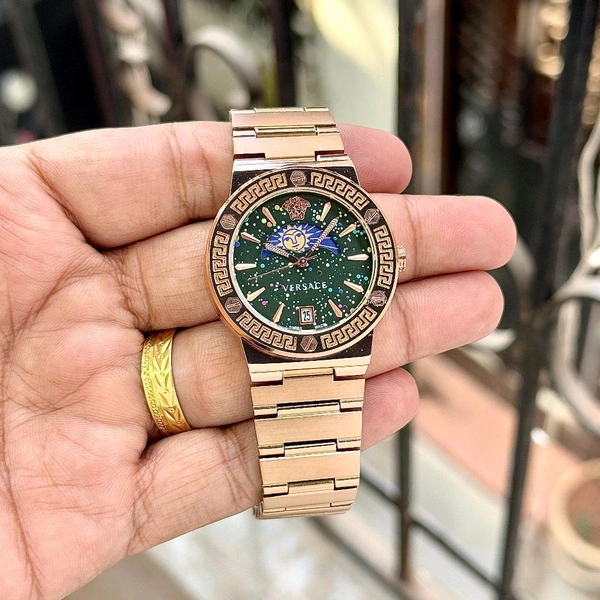 Analog Sun-Moon Working Pure Quality Original Quartz Machinery Watch