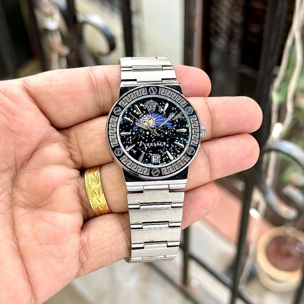 Analog Sun-Moon Working Pure Quality Original Quartz Machinery Watch