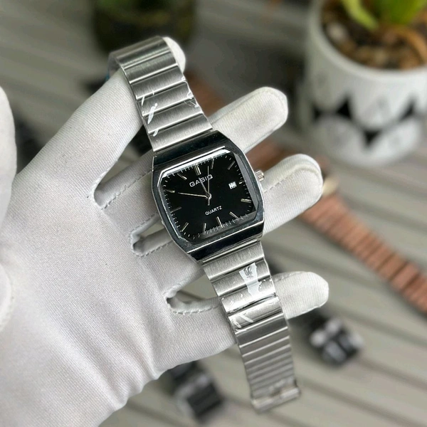 Most Demanded Analog Watch With High Quality Strap Best finishing Body & Case