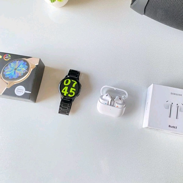 Most Awaited Budget Combo | Active 2 Amoled Display Smartwatch And Buds 3 Pro Best Quality Earphone