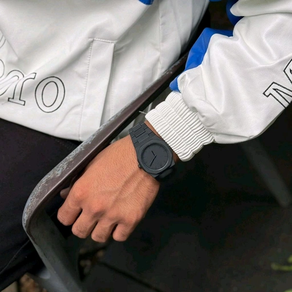 Arabic Aura Quartz Men's Watch | Luxury-Inspired Design