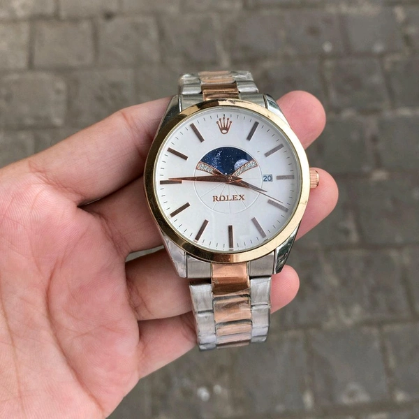 Analog Quartz Watch – Premium Style at a Budget Price