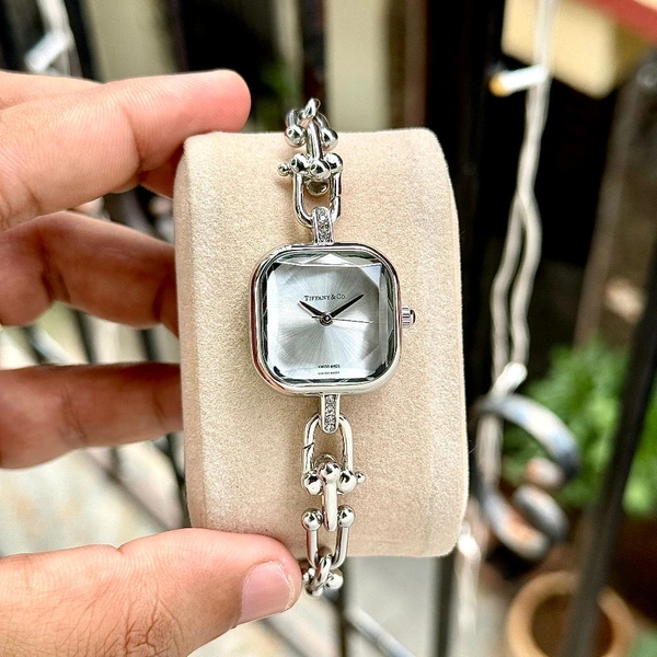 Analog HardWear Inspired Swiss Quartz Movement Watch