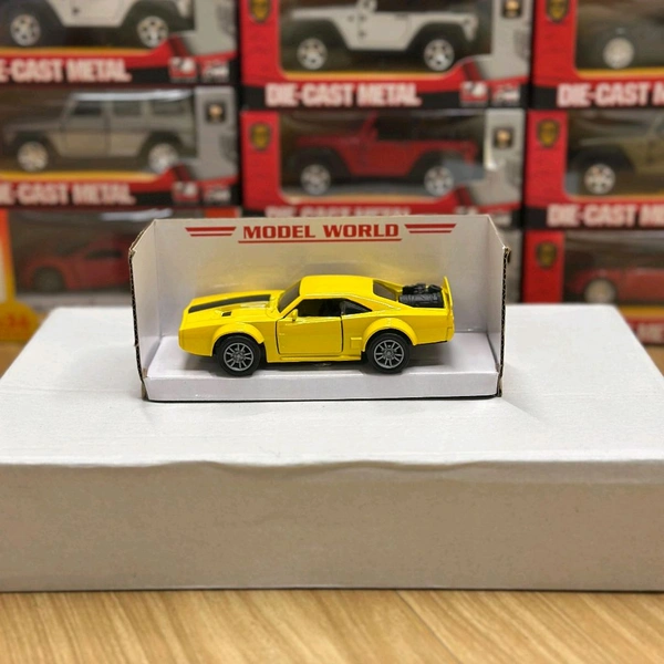 Die-Cast Toy Cars – Realistic Pull-Back Models with Openable Doors | Display-Ready Collectibles for All Ages
