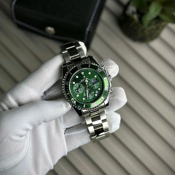 Men’s Classic Analog Watch – Elegant Dial, Date Display, Chronograph Working – Formal & Casual Wear