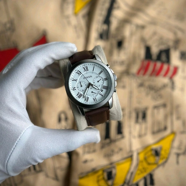 Men’s Classic Analog Watch – Elegant Dial, Date Display, Chronograph Working – Formal & Casual Wear