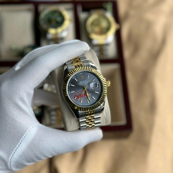 Men’s Classic Analog Watch – Elegant Dial, Date Display, Chronograph Working – Formal & Casual Wear