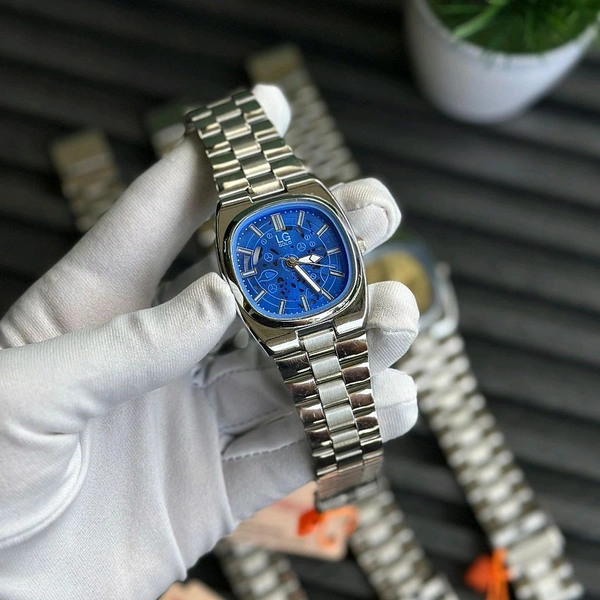 Buy 1 Get 1 Free Most Demanded LG GOLD Analog Quartz Movement Collection