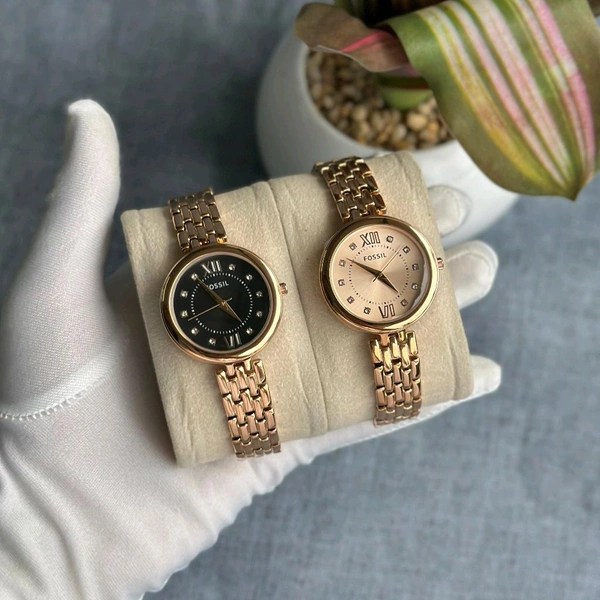 Most Demanded Analog Quartz Movement Collection With High Quality Strap Best finishing Body & Case