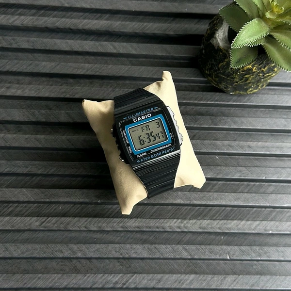 Digital High Quality Quartz Movement Watch Collection With High Quality Strap Best finishing Body & Case (Pack Of 1)