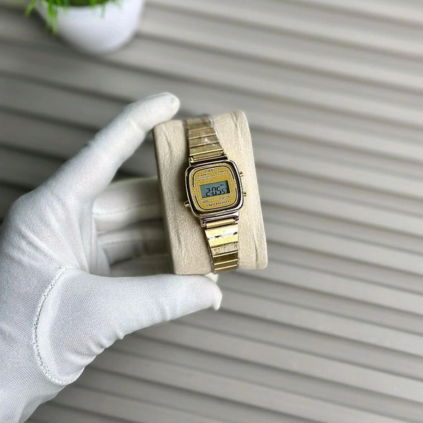 Digital High Quality Quartz Movement Watch Collection With High Quality Strap Best finishing Body & Case