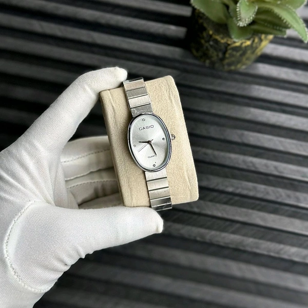 Analog Slim High Quality Quartz Movement Watch