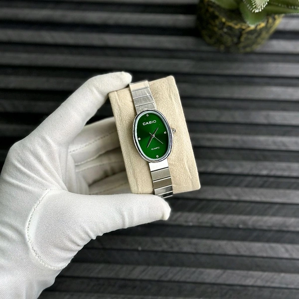 Analog Slim High Quality Quartz Movement Watch