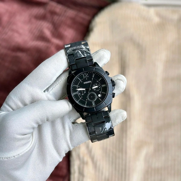 Men’s Classic Analog Watch – Elegant Dial, Date Display, Chronograph Working – Formal & Casual Wear