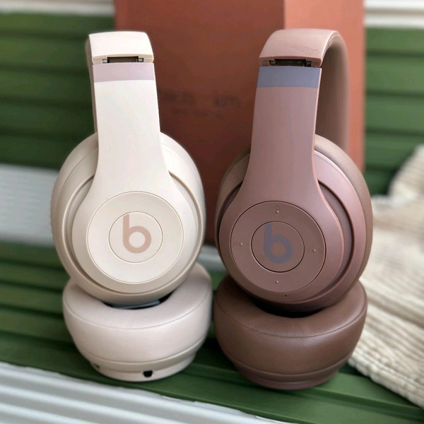 First Time In India | Bluetooth On Ear Headphones with Mic with 6 Hours Battery Backup, Original Box Packaging - SRB2