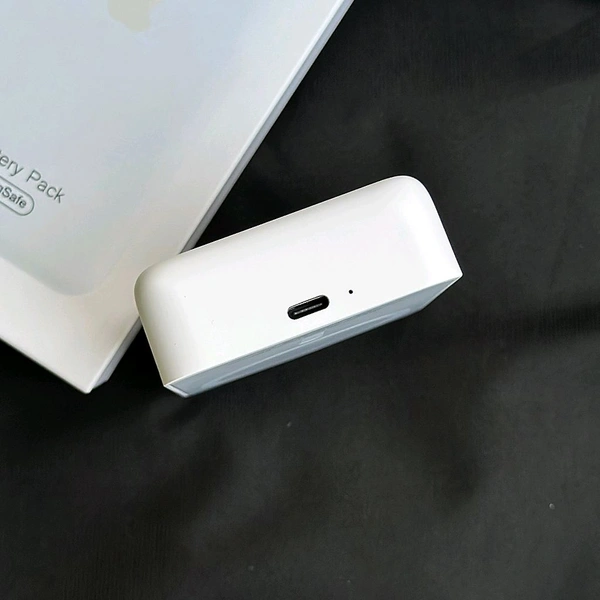Magnetic 10,000mAh Wireless Charger For iPhone Series 12 13 14 15 16 17 Pro Pro Max Mini Plus Portable Power Bank Powerbank Spare External Battery Pack