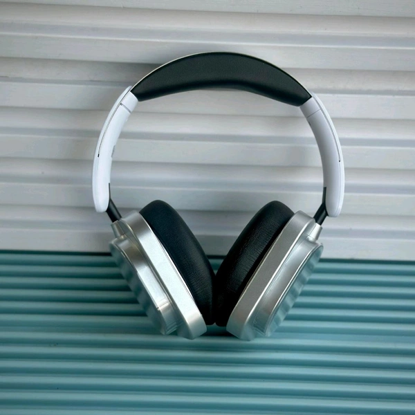 Wireless Earphone Headphones For Music Lovers & Professionals - Suitable for Travel, Office & Home, 5-6 Hours Playback Time, 7A - Silver