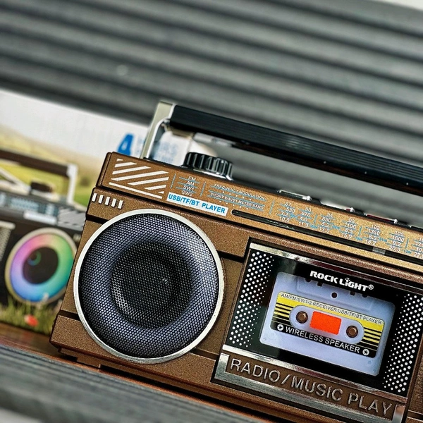 Rock Light Retro Wireless Speaker with FM Radio, RGB Lights & USB/TF Support – Portable Vintage Music Player with Rechargeable Battery