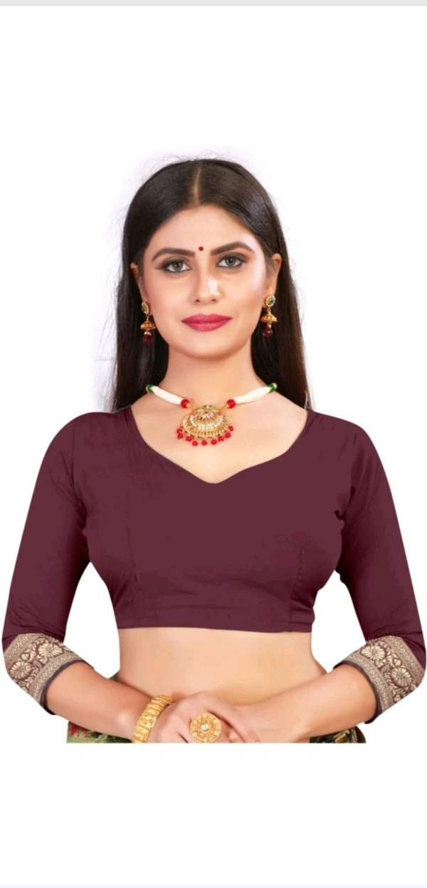 India Gate Shoppershopee Woven Kanjivaram Silk Blend Saree(Maroon) - 5.5M, Red Robin