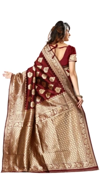 India Gate Shoppershopee Woven Kanjivaram Silk Blend Saree(Maroon) - 5.5M, Red Robin