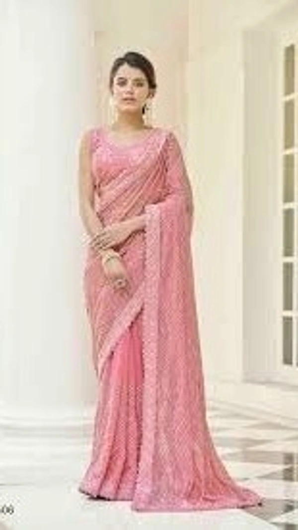 Fashionable Women Saree With Latest Design, Wedding near Surat