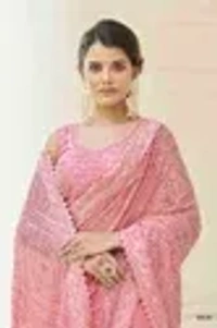 Fashionable Women Saree With Latest Design, Wedding near Surat