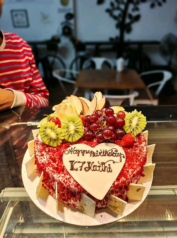 RED VELVET CREAM CHEESE