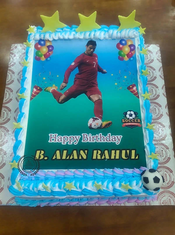 RONALDO BLUEBERRY CAKE