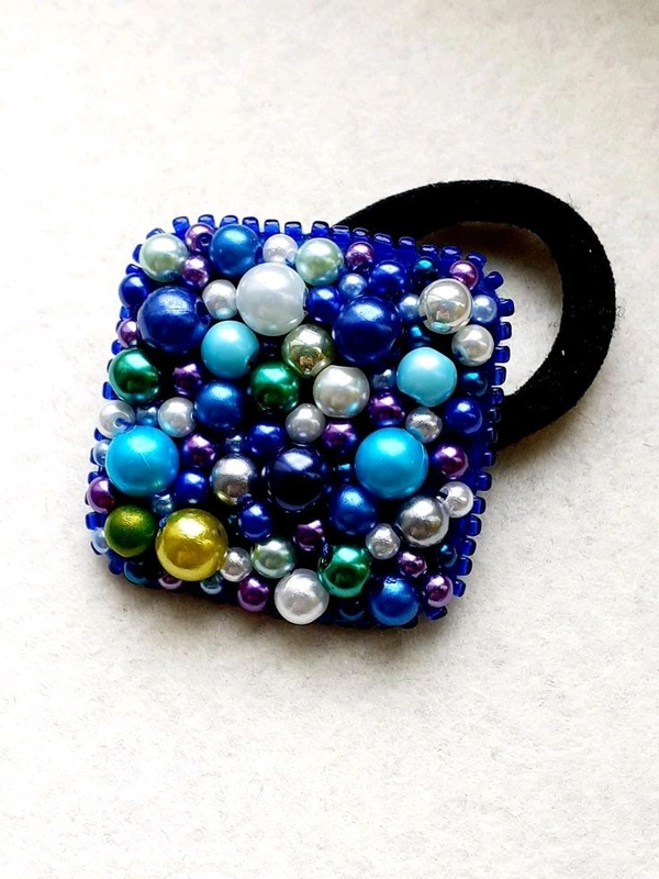 Aadhvik Arts And Crafts Floral Handmade Beads Ha or Rubber Band - Blue Violet