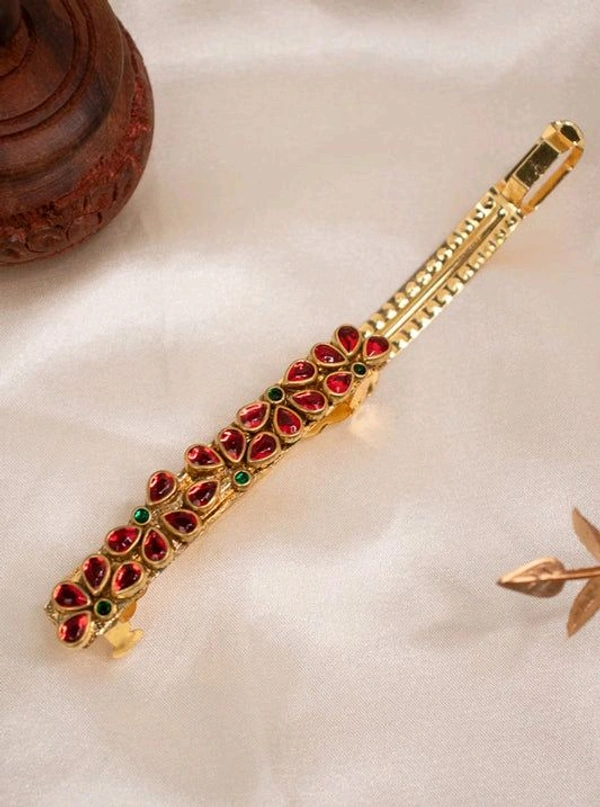 Aadhvik Arts And Crafts Beautiful Red Color Centre Hair Clip - Red