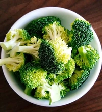 Broccoli - Green, 1pc, 1pc