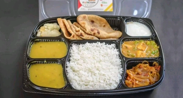 Home Made Food Box - Dinner, Saturday