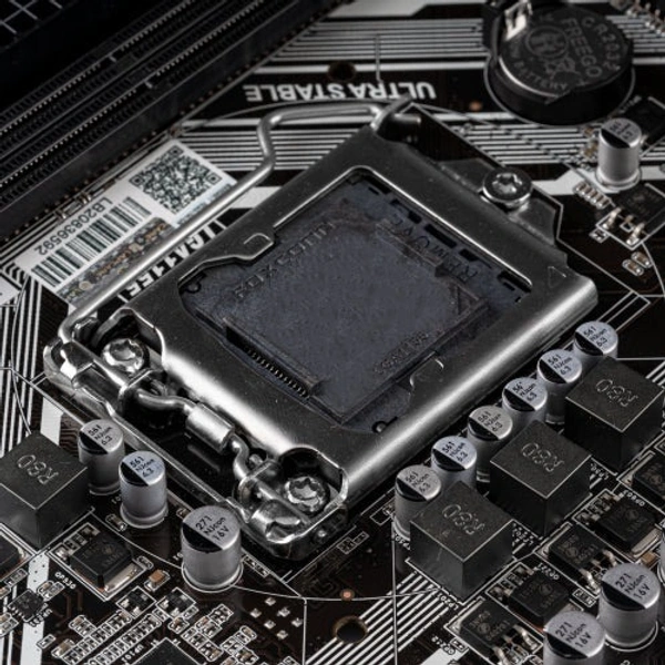 H110 6th/7th Generation Micro ATX Motherboard II LGA1151 DDR4 Socket Supports i3/i5/i7 Processors - LAPCARE
