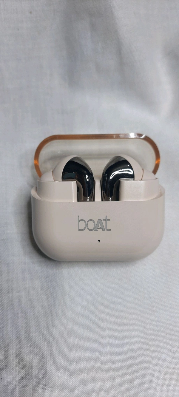 Boat Nirvana Space