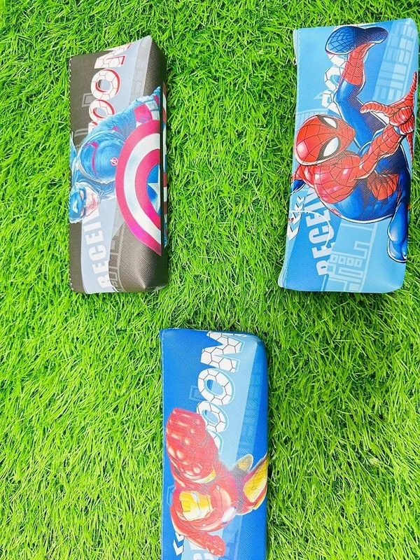 MARVEL POUCHES (BOYS)