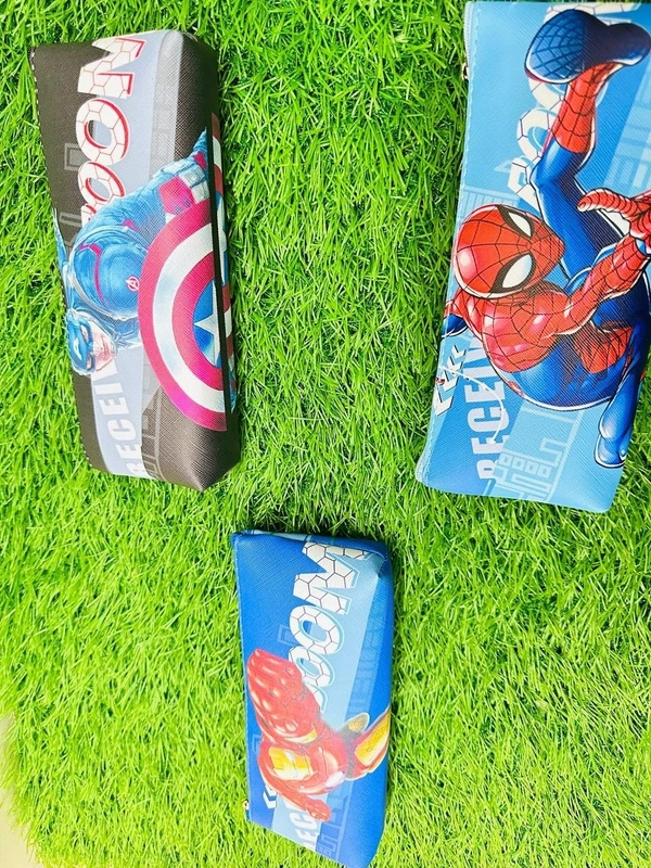MARVEL POUCHES (BOYS)