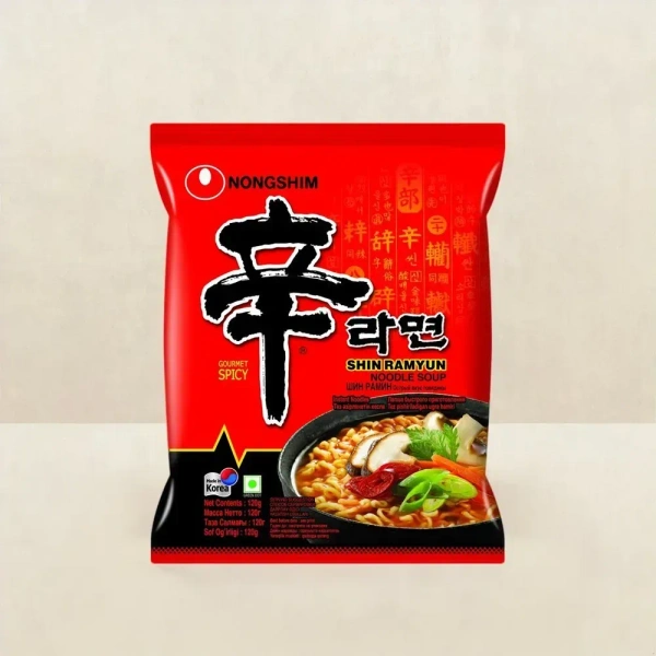 Nongshim Shin Ramyun Spicy Flavoured Instant Noodle Soup - 120 g