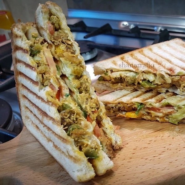 Chicken Shawarma Sandwich - Full