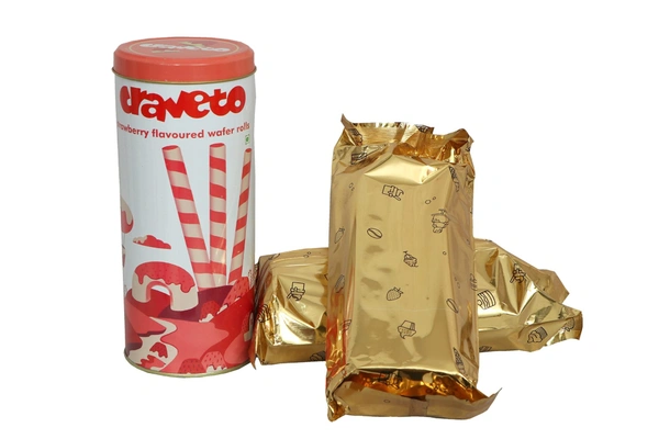 Craveto Strawberry Flavoured Wafer Roll Tin - 150 g