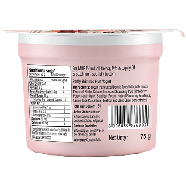 Epigamia Strawberry Flavoured Fruit Yogurt