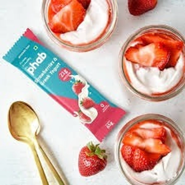 Phab Strawberries & Greek Yogurt - 21G Protein Bar - 65 g