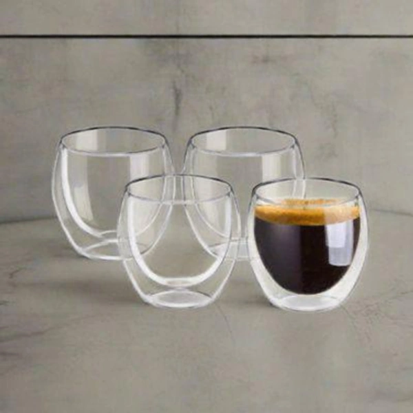 DOUBLE WALL GLASS MUG.