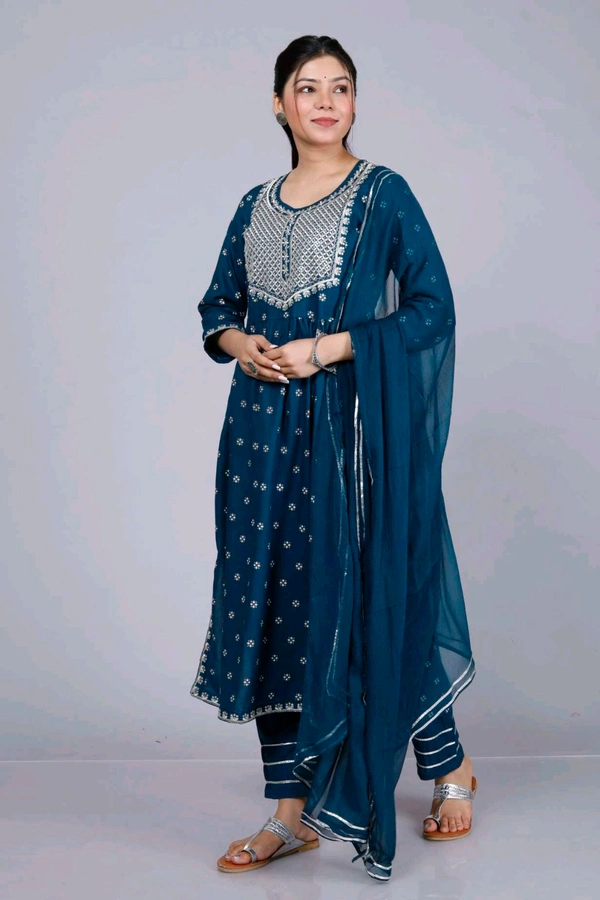 Rayon Embroidered Naira Cut Kurti 3 pcs Set - 2XL