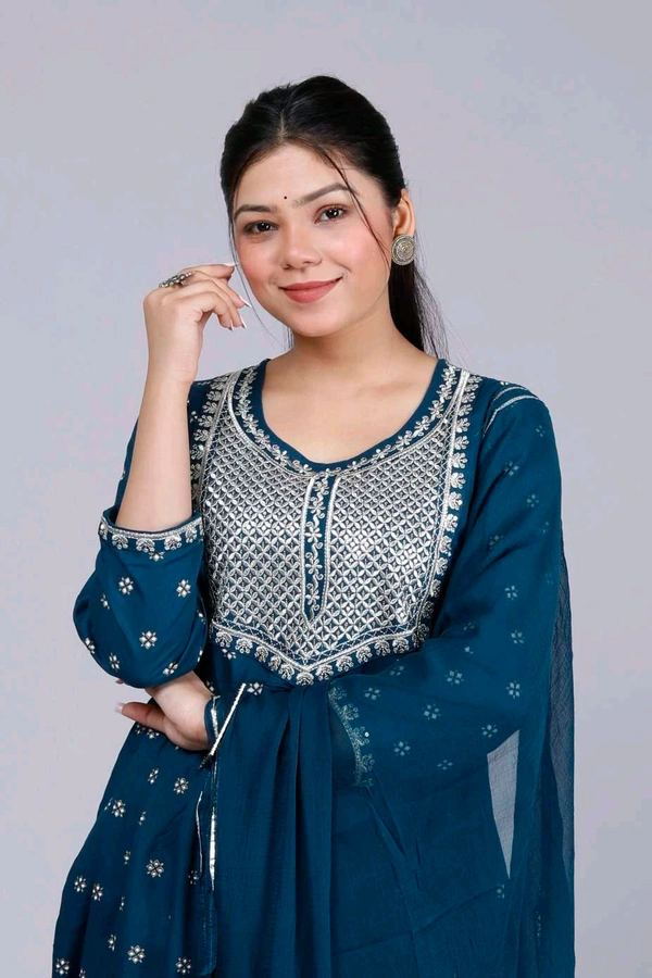 Rayon Embroidered Naira Cut Kurti 3 pcs Set - 2XL