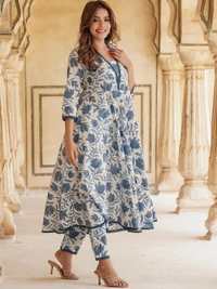 Arihant Creations Women's Cotton Kurta Pant Dupatta Set - Extra Large (XL)