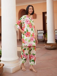 Arihant Creations Women's Printed Cotton Kurti With Pant Set - Large (L)