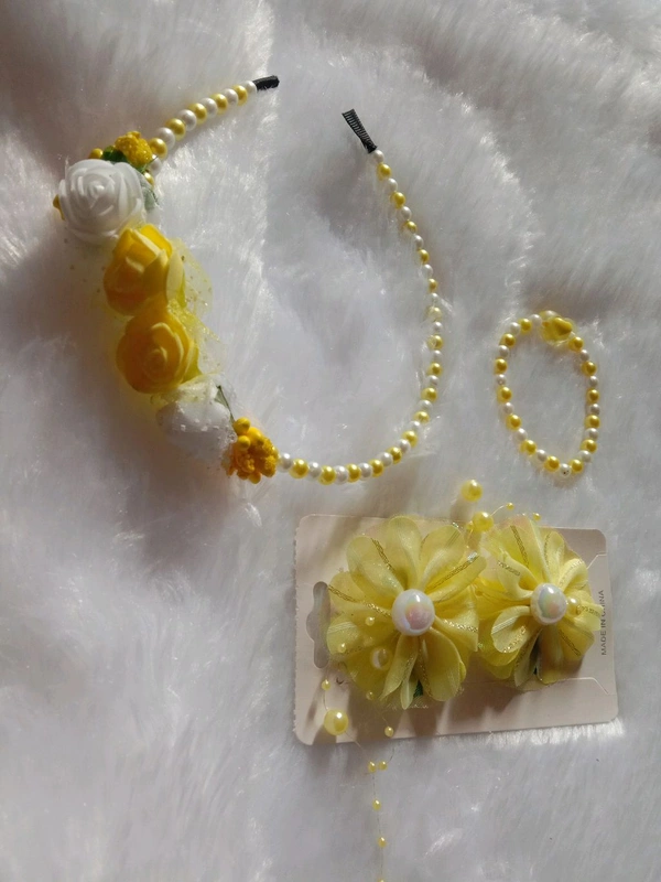 Kids Accessories  - Yellow, Free