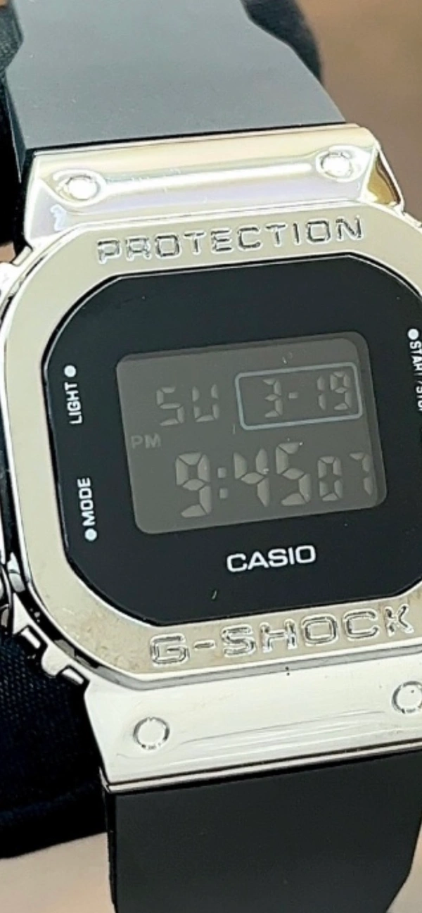 G-SHOCK 